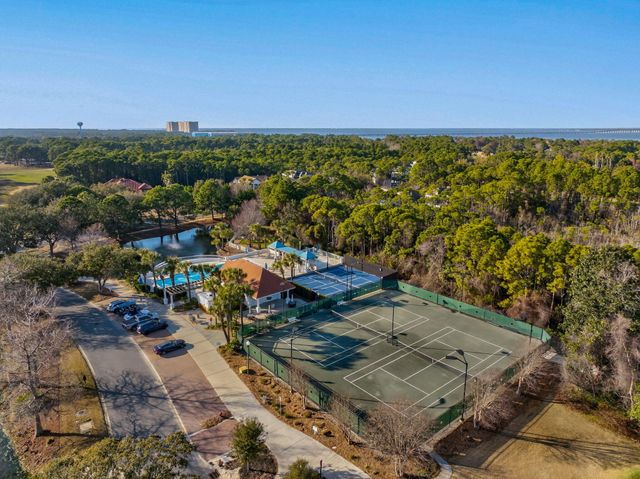 298 Ketch Court, Destin, FL 32541
