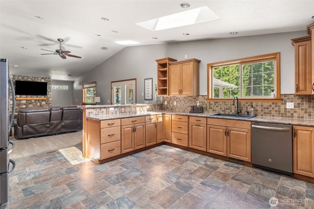 12430 Brooks Street SW, Olympia, WA 98512