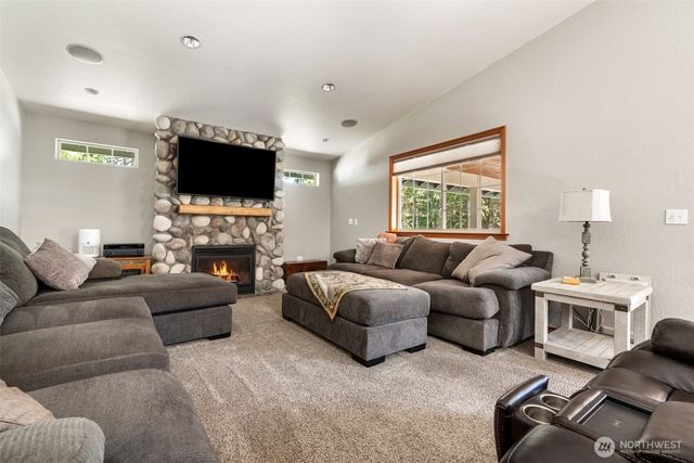 12430 Brooks Street SW, Olympia, WA 98512