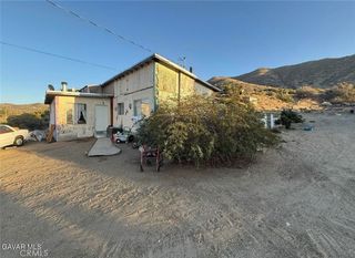 33452 Angeles Forest, Palmdale, CA 93550