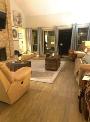 179 Old Bridge Lake Lake, Houston, TX 77069