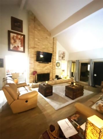 179 Old Bridge Lake Lake, Houston, TX 77069