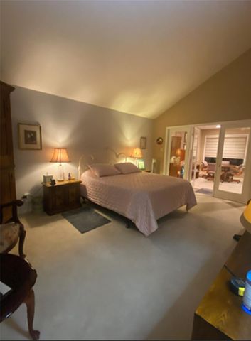 179 Old Bridge Lake Lake, Houston, TX 77069