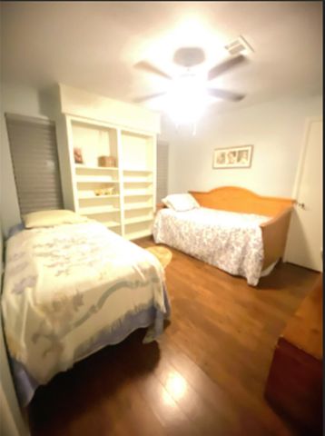 179 Old Bridge Lake Lake, Houston, TX 77069