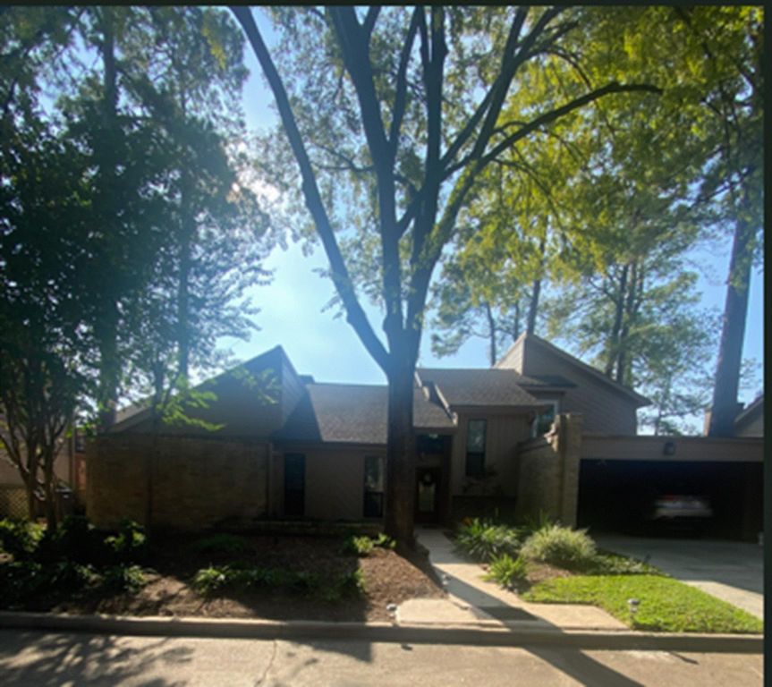 179 Old Bridge Lake Lake, Houston, TX 77069