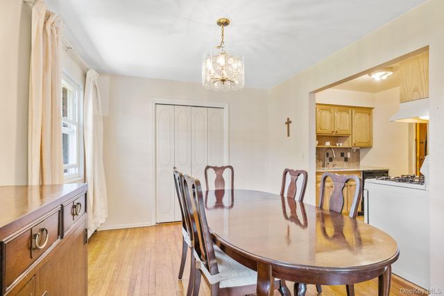 12 Normandy Village 8, Nanuet, NY 10954