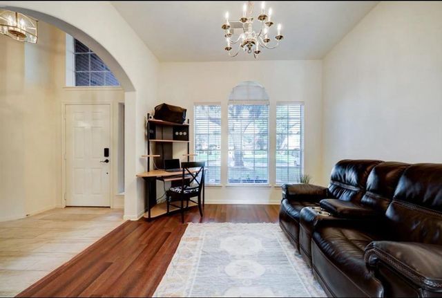 12918 Stratford Heights Drive, Sugar Land, TX 77498