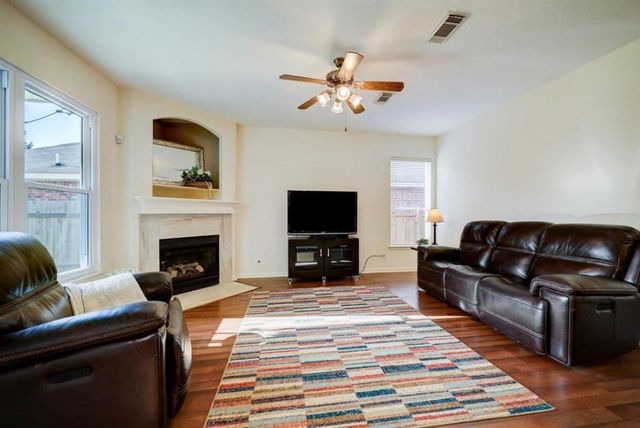 12918 Stratford Heights Drive, Sugar Land, TX 77498
