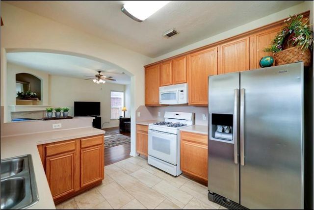 12918 Stratford Heights Drive, Sugar Land, TX 77498
