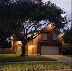 12918 Stratford Heights Drive, Sugar Land, TX 77498