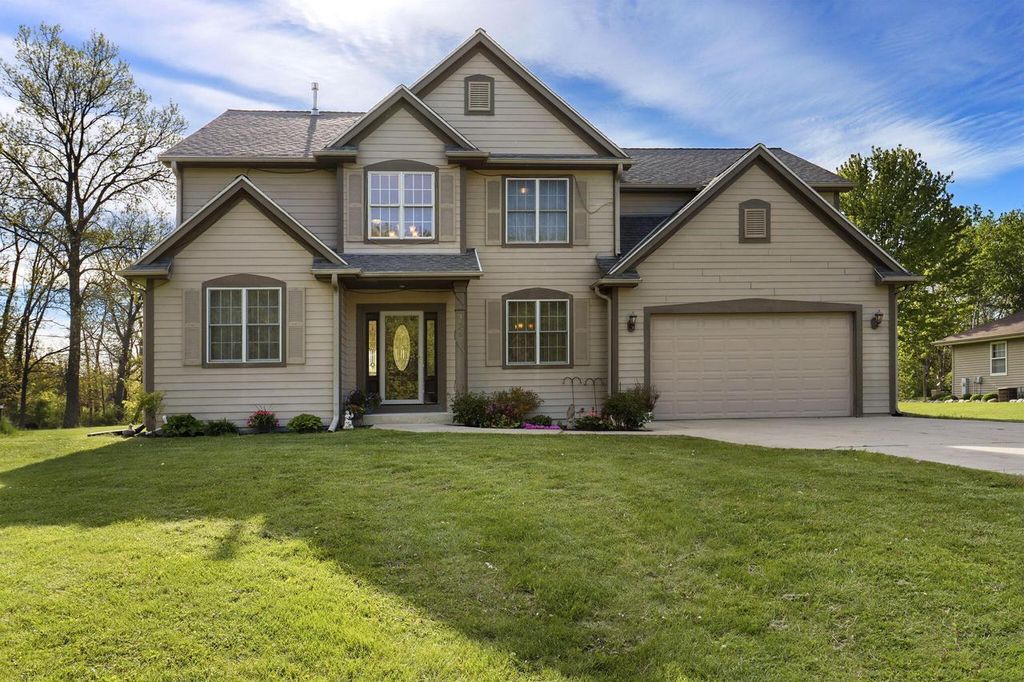 9485 96th STREET, Franklin, WI 53132