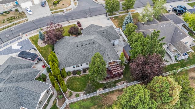 9983 S TEE BOX DR, South Jordan, UT 84009