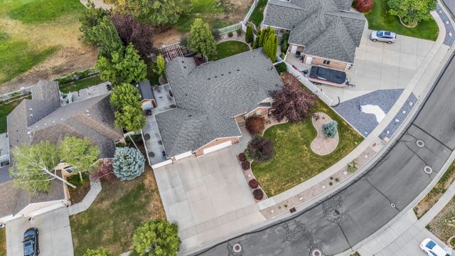 9983 S TEE BOX DR, South Jordan, UT 84009