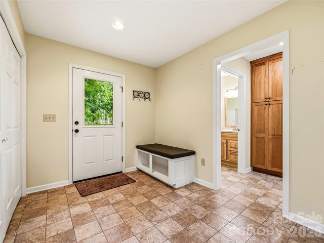 22 Timberleaf Drive, Fletcher, NC 28732