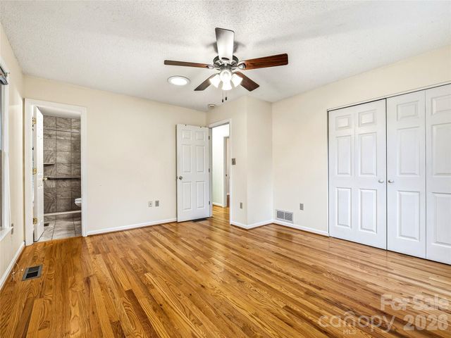 22 Timberleaf Drive, Fletcher, NC 28732
