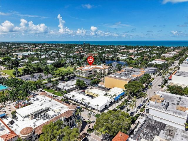 625 6th AVE S B301, Naples, FL 34102