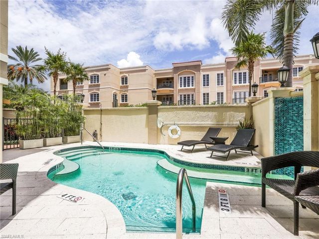 625 6th AVE S B301, Naples, FL 34102