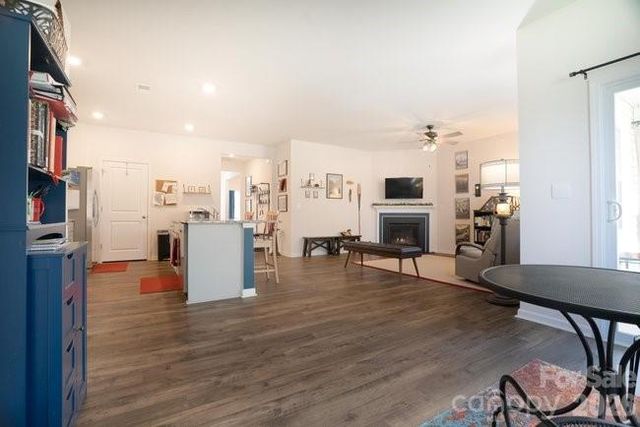 3938 Village Boulevard NW, Conover, NC 28613