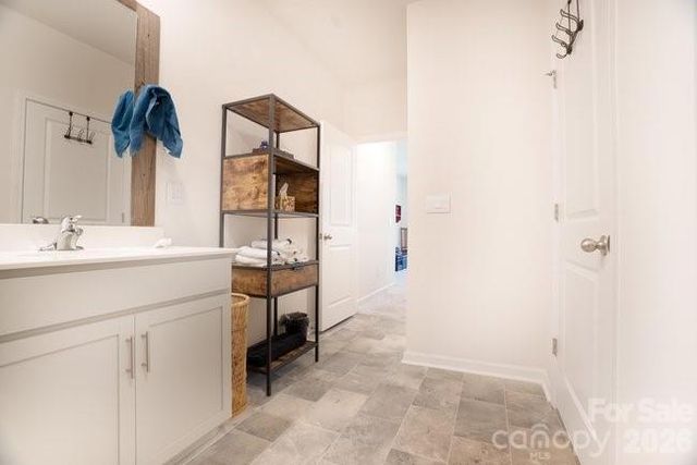 3938 Village Boulevard NW, Conover, NC 28613