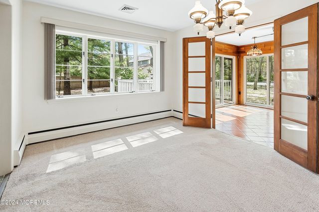 706 Hillside Avenue, Pine Beach, NJ 08741