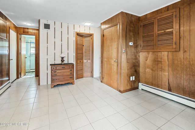 706 Hillside Avenue, Pine Beach, NJ 08741