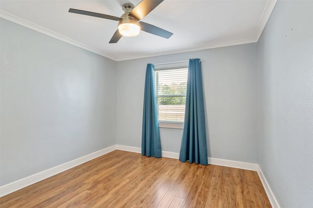 11821 W Lake Drive, Murchison, TX 75778