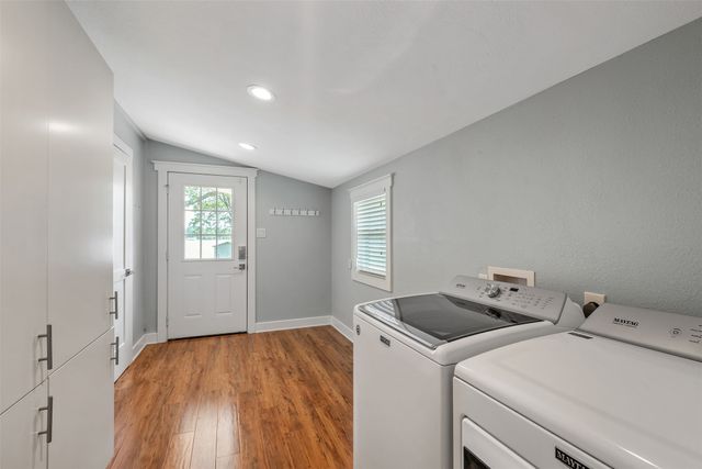 11821 W Lake Drive, Murchison, TX 75778