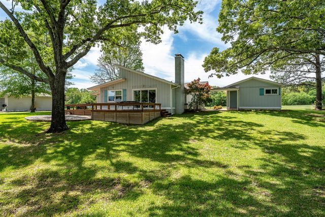 11821 W Lake Drive, Murchison, TX 75778