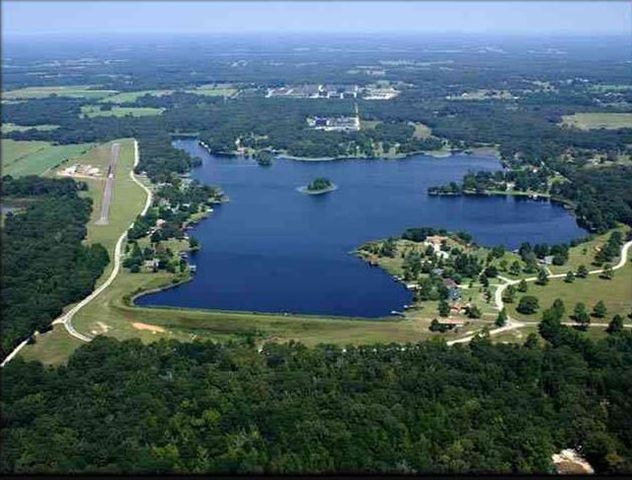 11821 W Lake Drive, Murchison, TX 75778