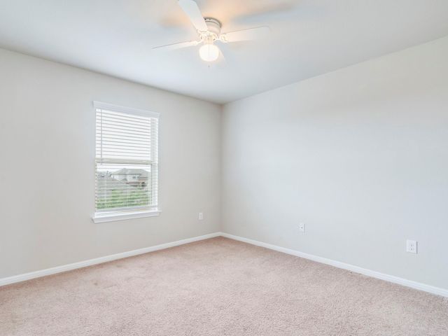 398 Wapiti RD, Buda, TX 78610