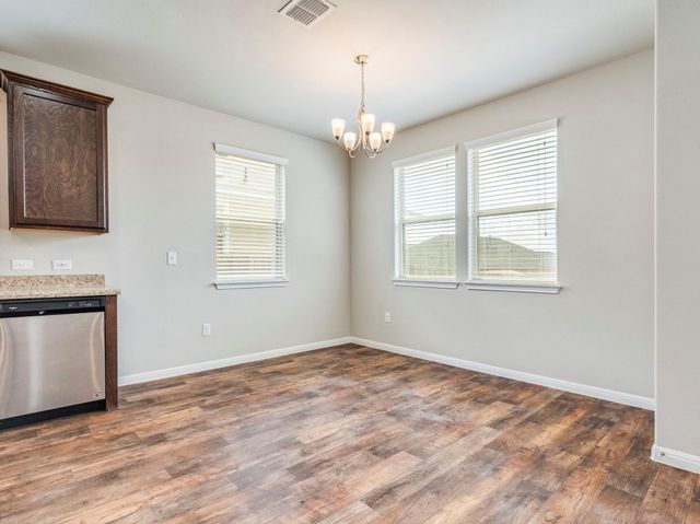 398 Wapiti RD, Buda, TX 78610