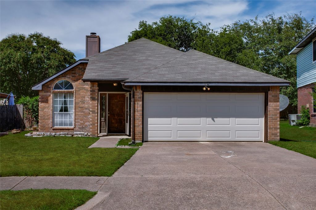 1114 Brewer Drive, Cedar Hill, TX 75104 — photo 2