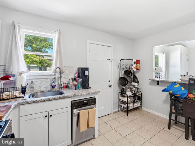 527 CHESTNUT AVE, Northfield, NJ 08225