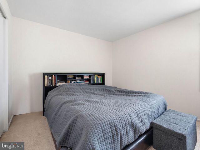 527 CHESTNUT AVE, Northfield, NJ 08225