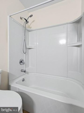 527 CHESTNUT AVE, Northfield, NJ 08225