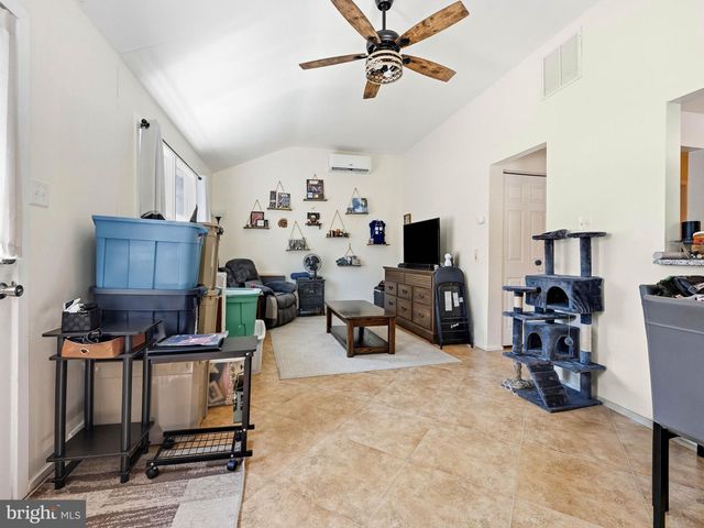 527 CHESTNUT AVE, Northfield, NJ 08225