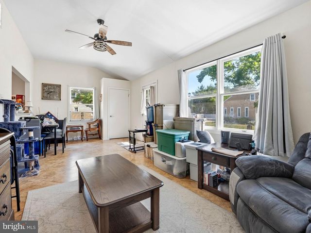 527 CHESTNUT AVE, Northfield, NJ 08225
