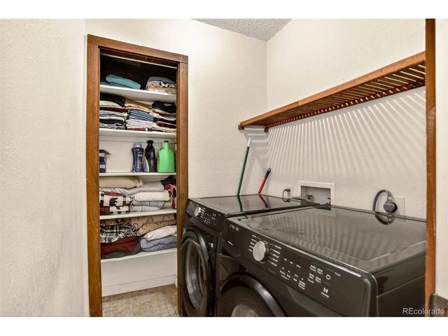 2218 Witter Gulch Rd, Evergreen, CO 80439