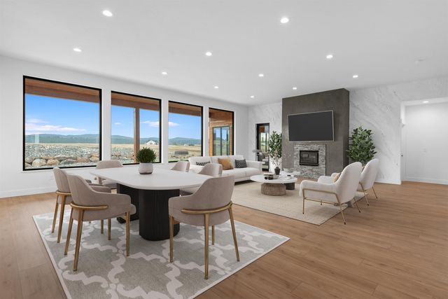 13790 N Bruce Rd, Mead, WA 99021