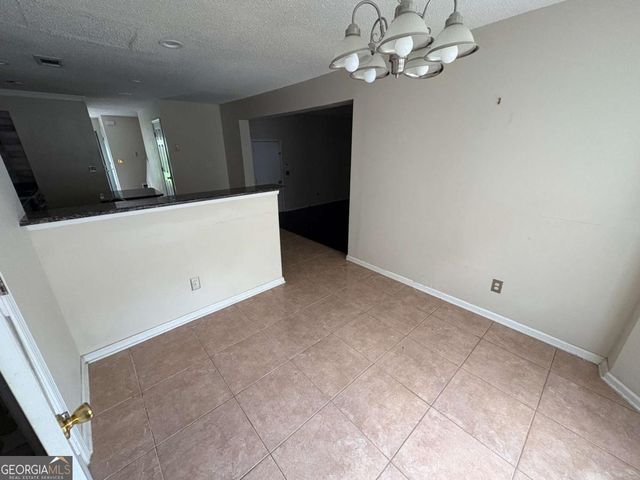 5220 Round Table Drive, Ellenwood, GA 30294