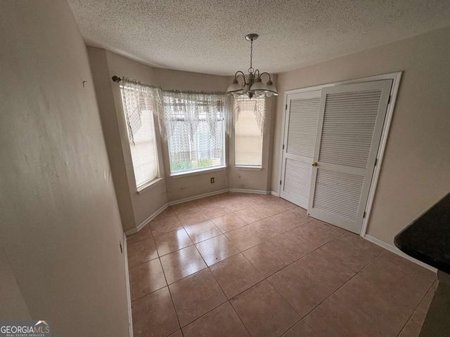 5220 Round Table Drive, Ellenwood, GA 30294