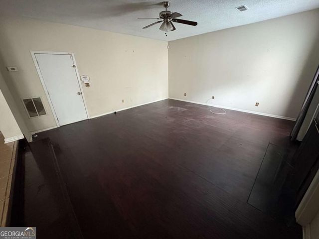 5220 Round Table Drive, Ellenwood, GA 30294