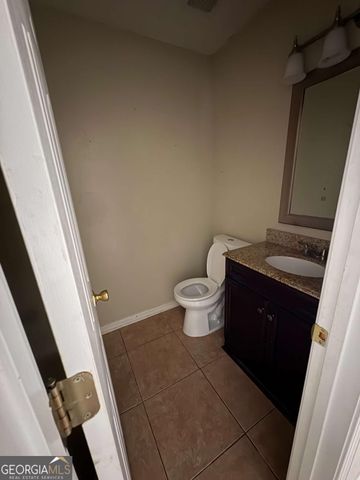 5220 Round Table Drive, Ellenwood, GA 30294