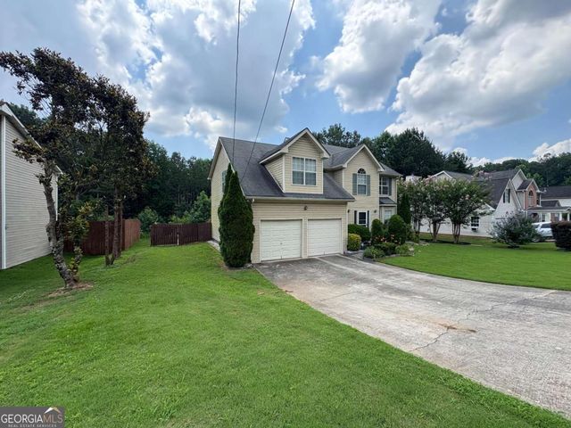 5220 Round Table Drive, Ellenwood, GA 30294