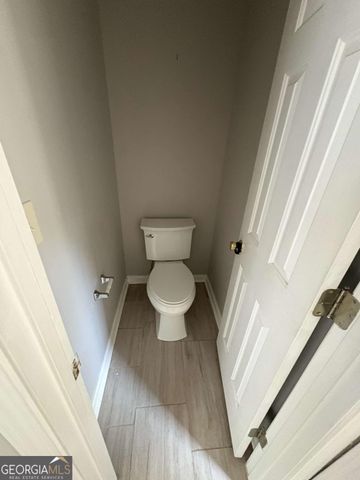 5220 Round Table Drive, Ellenwood, GA 30294
