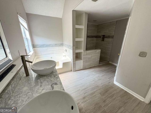 5220 Round Table Drive, Ellenwood, GA 30294