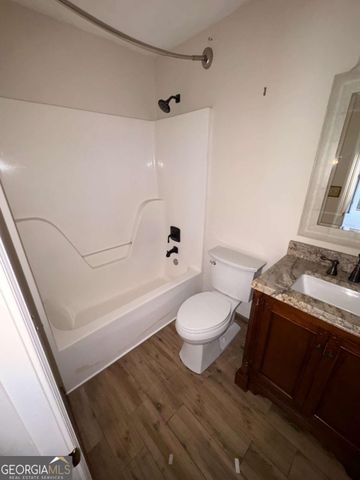 5220 Round Table Drive, Ellenwood, GA 30294