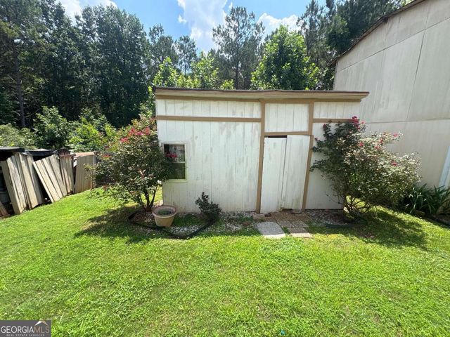5220 Round Table Drive, Ellenwood, GA 30294