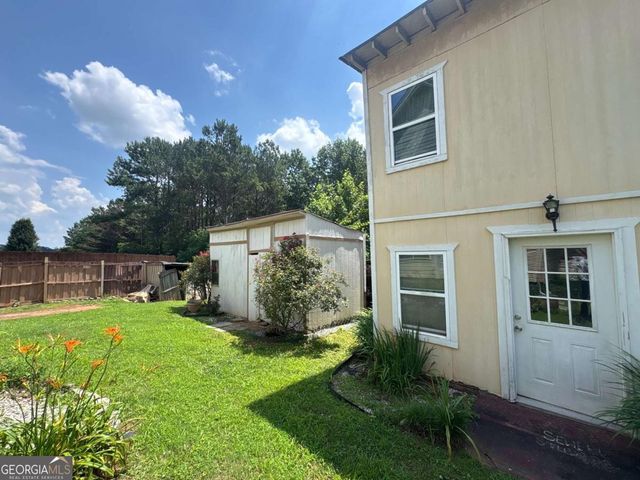 5220 Round Table Drive, Ellenwood, GA 30294