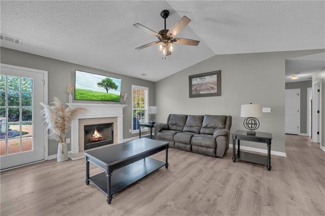 163 Ridgeland Drive, Maysville, GA 30558